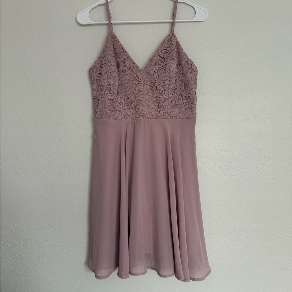 Lulus light pink dress